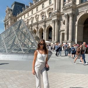 Meet your Posher, Amelia